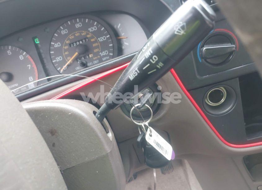 Photo 11 of 1996 Toyota Camry LE/XLE/SE (VIN 4T1BF12K2TU871468)