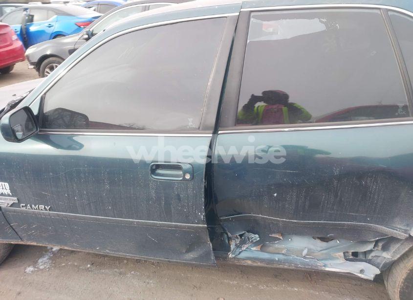 Photo 14 of 1996 Toyota Camry LE/XLE/SE (VIN 4T1BF12K2TU871468)