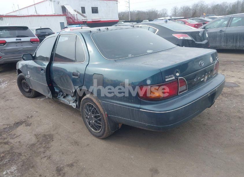 Photo 3 of 1996 Toyota Camry LE/XLE/SE (VIN 4T1BF12K2TU871468)