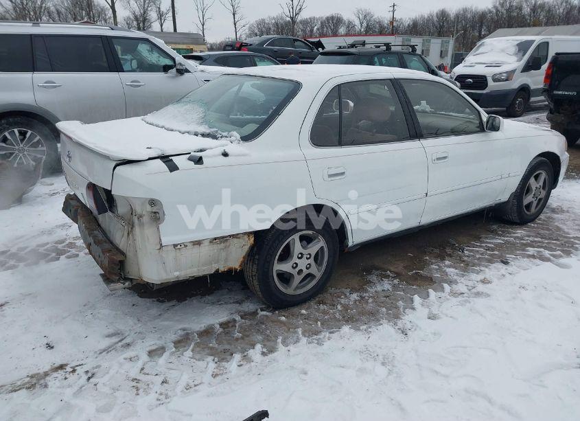 Photo 4 of 1996 Toyota Camry LE/XLE/SE (VIN 4T1BF12K6TU871781)