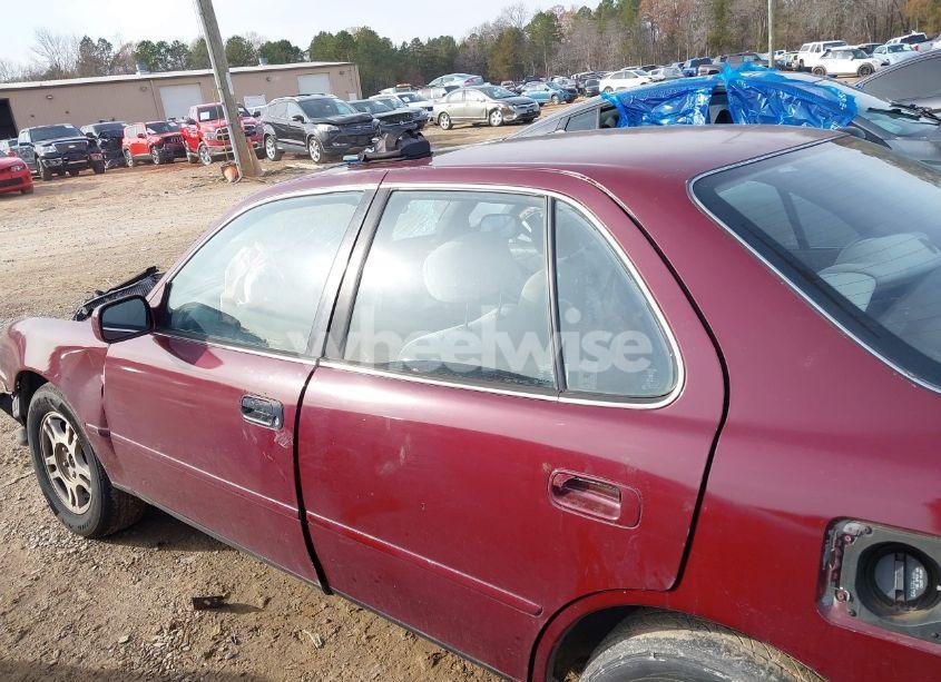 Photo 13 of 1996 Toyota Camry LE/XLE/SE (VIN 4T1BF12K9TU140150)