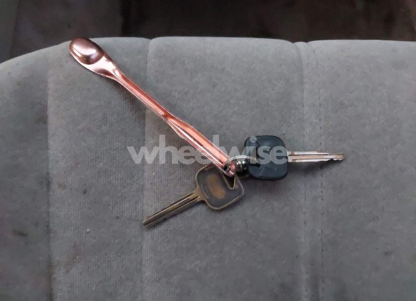 Photo 11 of 1999 Toyota Avalon XL (VIN 4T1BF18B2XU317439)