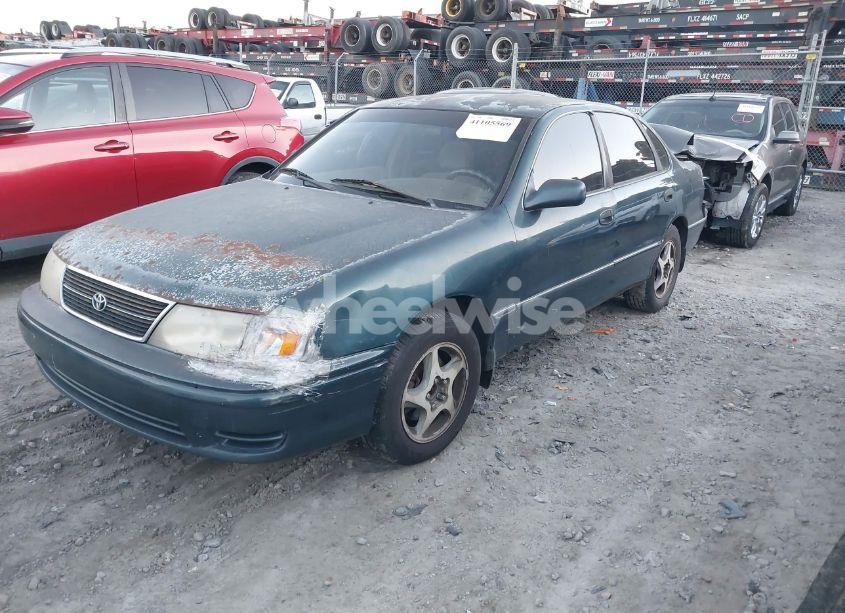 Photo 2 of 1999 Toyota Avalon XL (VIN 4T1BF18B2XU317439)