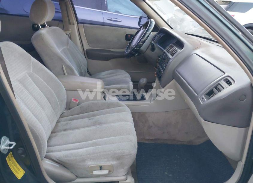 Photo 5 of 1999 Toyota Avalon XL (VIN 4T1BF18B2XU317439)