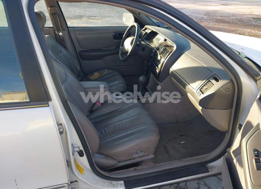 Photo 5 of 1999 Toyota Avalon XLS (VIN 4T1BF18B5XU308573)