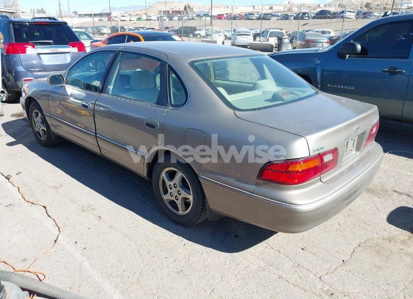 Photo 3 of 1999 Toyota Avalon XL (VIN 4T1BF18B9XU314196)