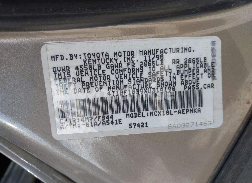 Photo 9 of 1999 Toyota Avalon XL (VIN 4T1BF18B9XU314196)