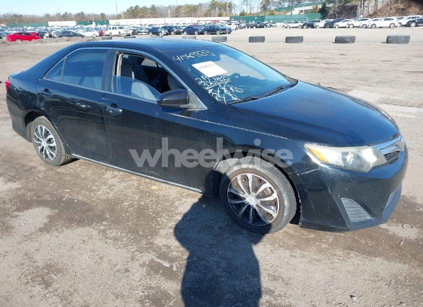 2012 Toyota Camry LE (VIN 4T1BF1FK0CU007173) main photo