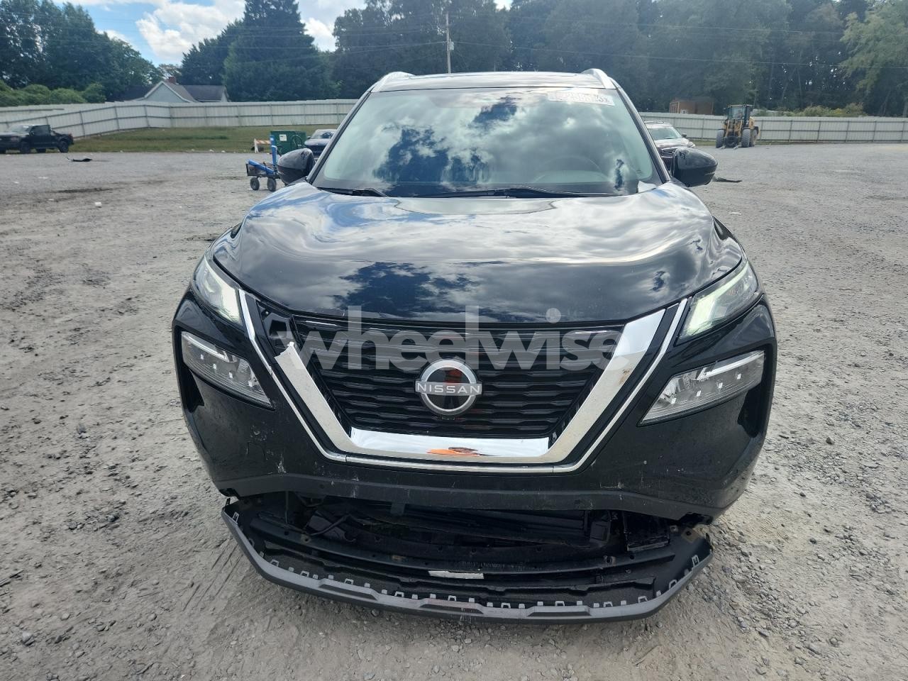 Photo 5 of 2023 NISSAN ROGUE SL (VIN 4T1BF1FK0CU018433)