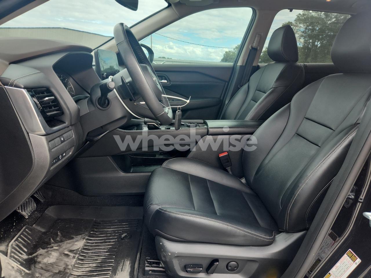 Photo 7 of 2023 NISSAN ROGUE SL (VIN 4T1BF1FK0CU018433)