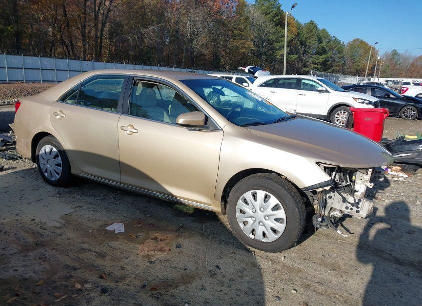2012 Toyota Camry LE (VIN 4T1BF1FK0CU036088) main photo
