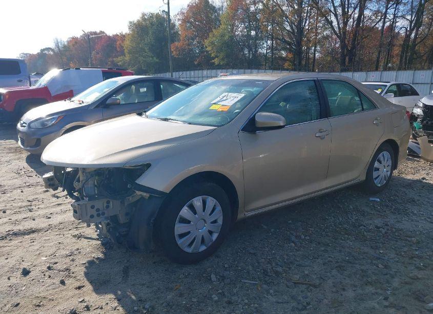 Photo 2 of 2012 Toyota Camry LE (VIN 4T1BF1FK0CU036088)