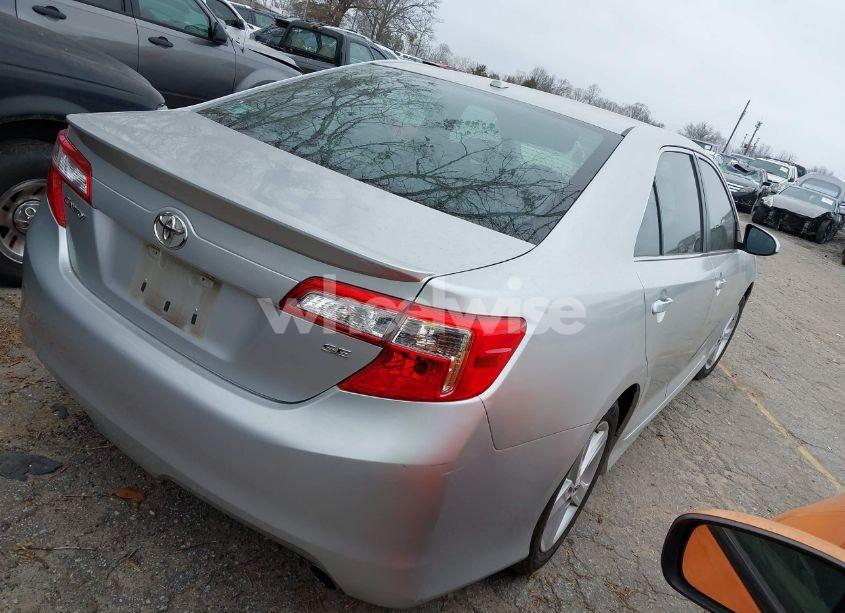 Photo 4 of 2012 Toyota Camry SE (VIN 4T1BF1FK0CU036916)