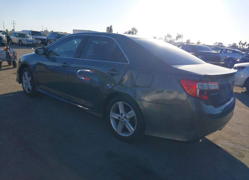 Photo 3 of 2012 Toyota Camry SE (VIN 4T1BF1FK0CU051481)
