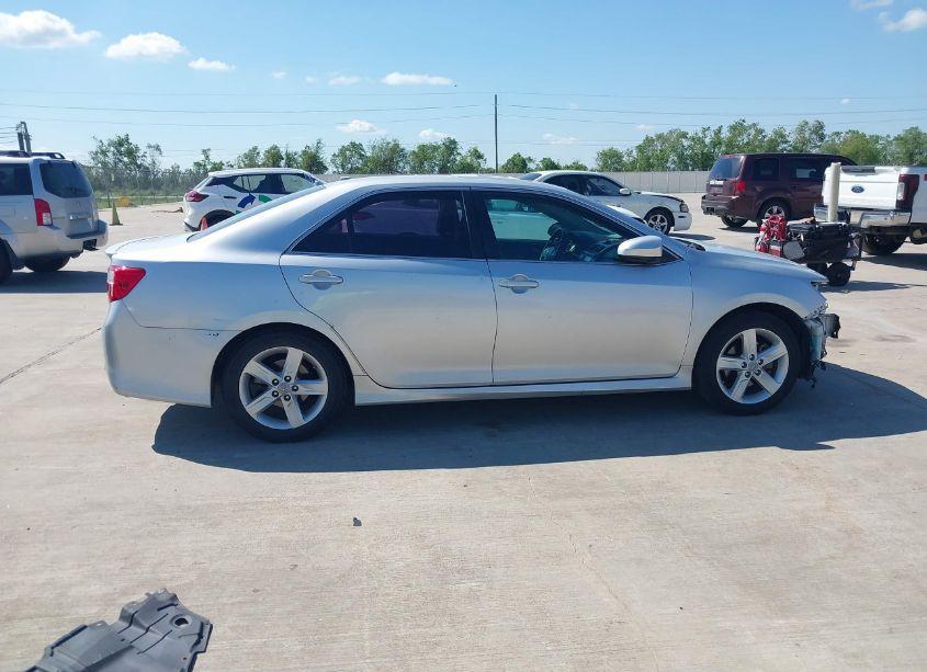 Photo 13 of 2012 Toyota Camry L/LE/SE/SE LIMITED EDITION/XLE (VIN 4T1BF1FK0CU051951)