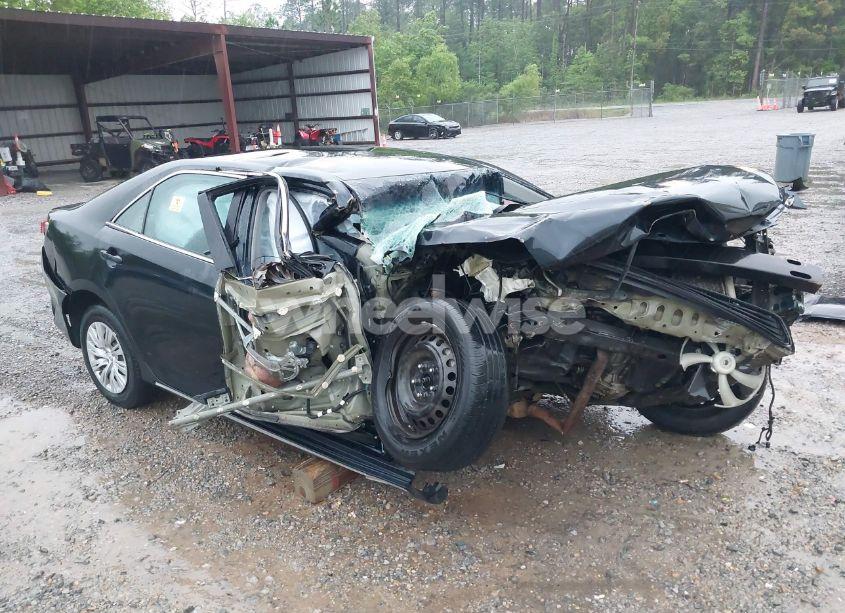 2012 Toyota Camry LE (VIN 4T1BF1FK0CU053571) main photo