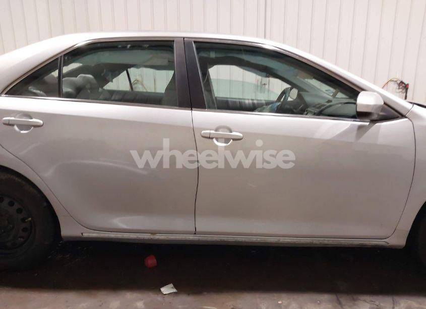 Photo 14 of 2012 Toyota Camry LE (VIN 4T1BF1FK0CU076641)