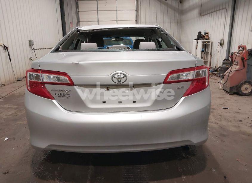 Photo 17 of 2012 Toyota Camry LE (VIN 4T1BF1FK0CU076641)