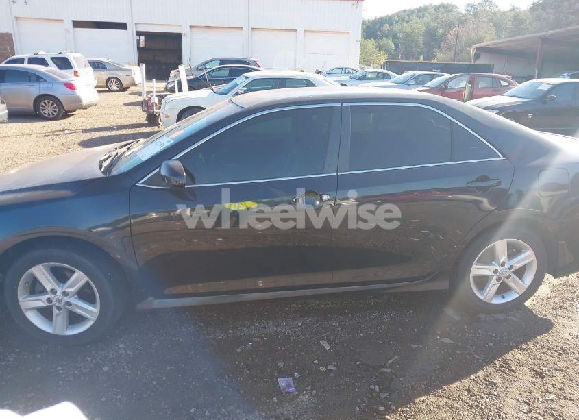 Photo 14 of 2012 Toyota Camry SE (VIN 4T1BF1FK0CU081077)