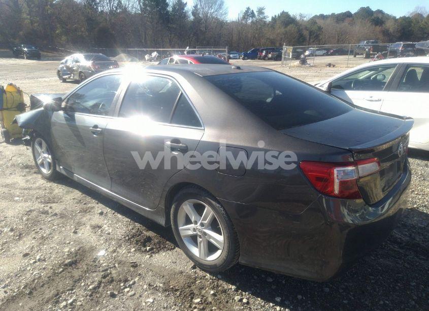 Photo 3 of 2012 Toyota Camry SE (VIN 4T1BF1FK0CU086649)