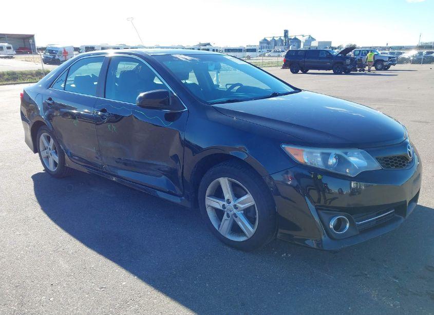 2012 Toyota Camry SE (VIN 4T1BF1FK0CU089163) main photo