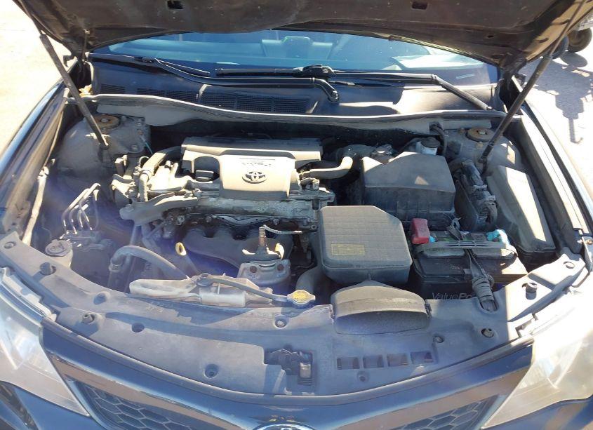 Photo 10 of 2012 Toyota Camry SE (VIN 4T1BF1FK0CU089163)