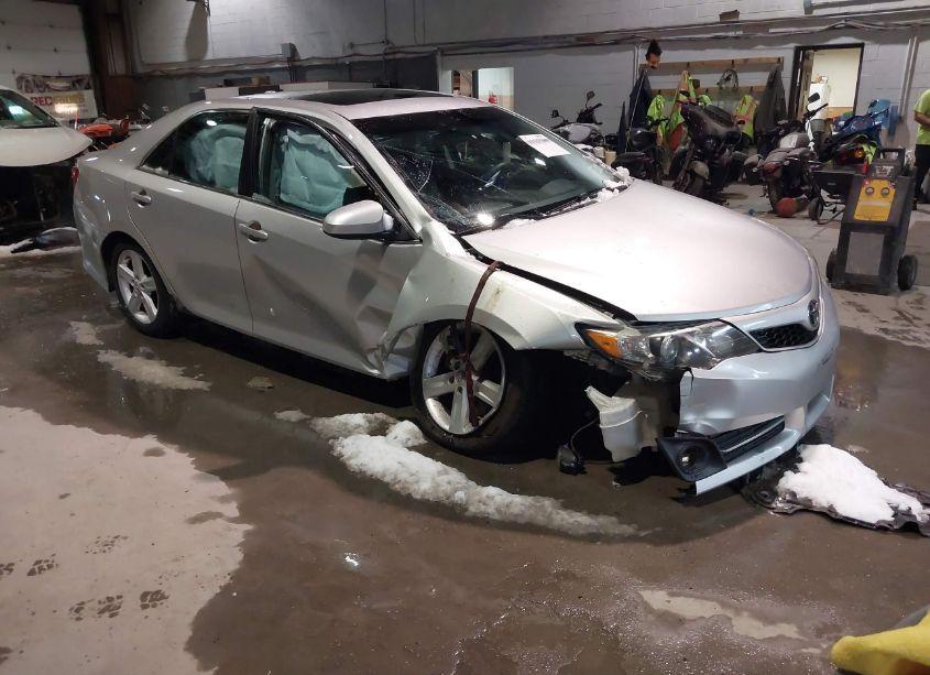 2012 Toyota Camry SE (VIN 4T1BF1FK0CU093472) main photo