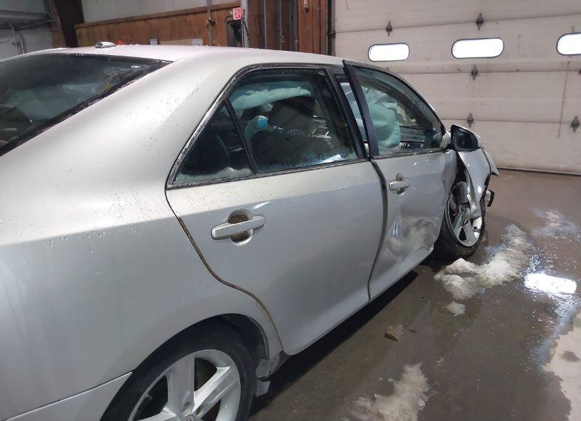 Photo 19 of 2012 Toyota Camry SE (VIN 4T1BF1FK0CU093472)