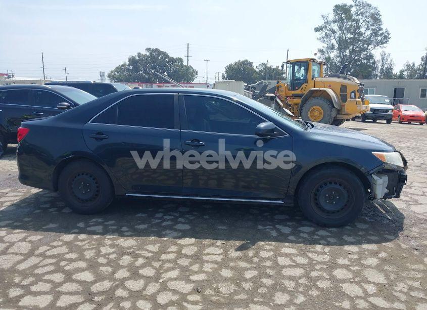 Photo 14 of 2012 Toyota Camry LE (VIN 4T1BF1FK0CU105362)