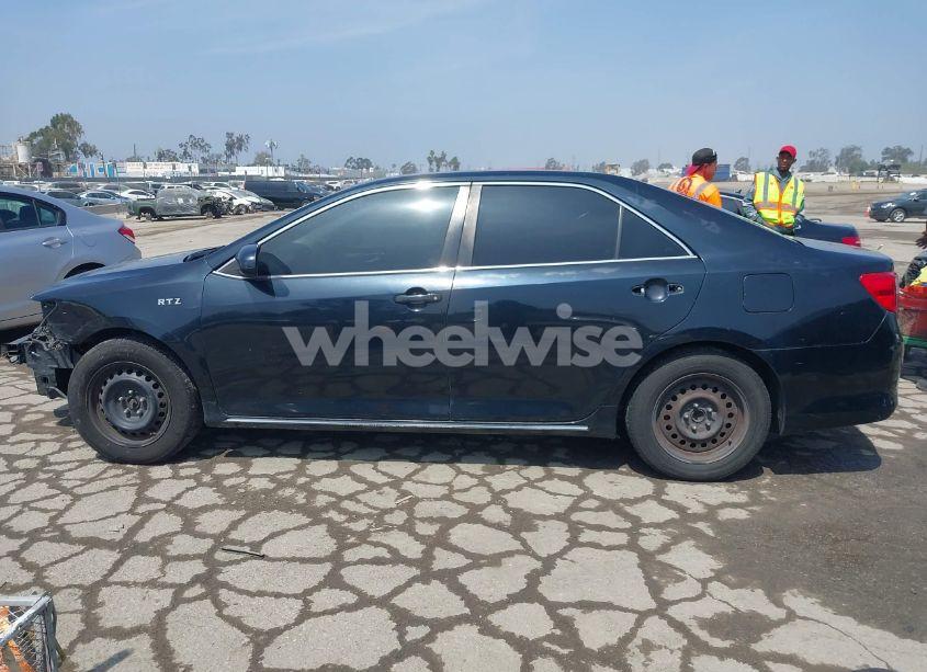 Photo 15 of 2012 Toyota Camry LE (VIN 4T1BF1FK0CU105362)