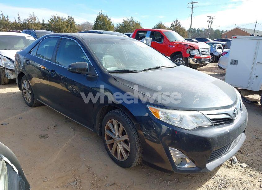2012 Toyota Camry XLE (VIN 4T1BF1FK0CU108715) main photo
