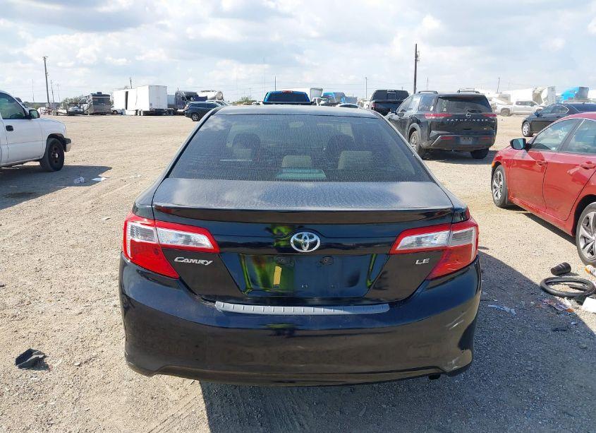 Photo 17 of 2012 Toyota Camry LE (VIN 4T1BF1FK0CU120220)