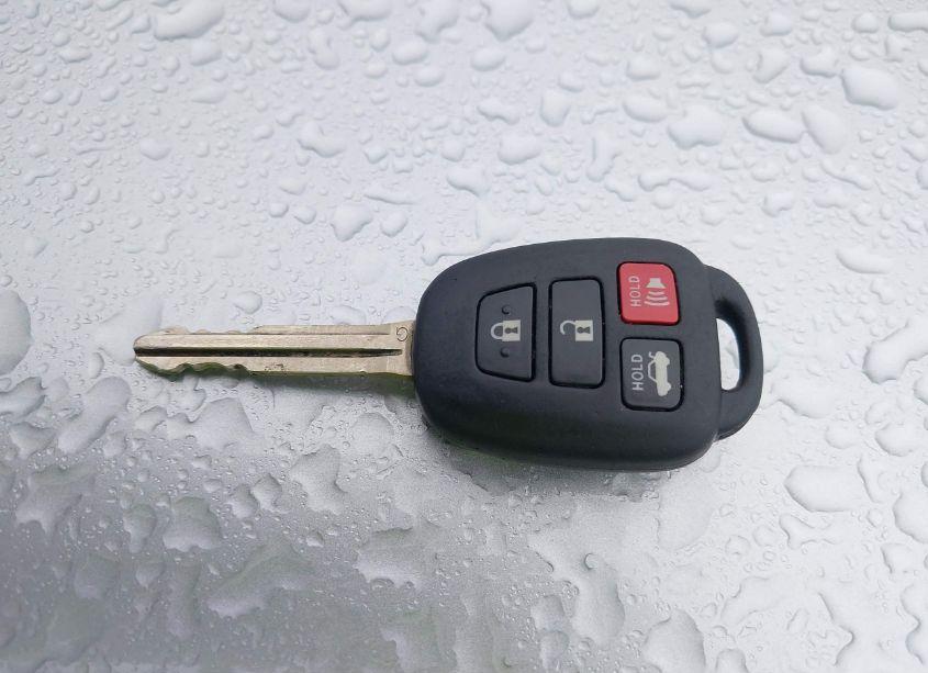 Photo 11 of 2012 Toyota Camry SE (VIN 4T1BF1FK0CU135297)