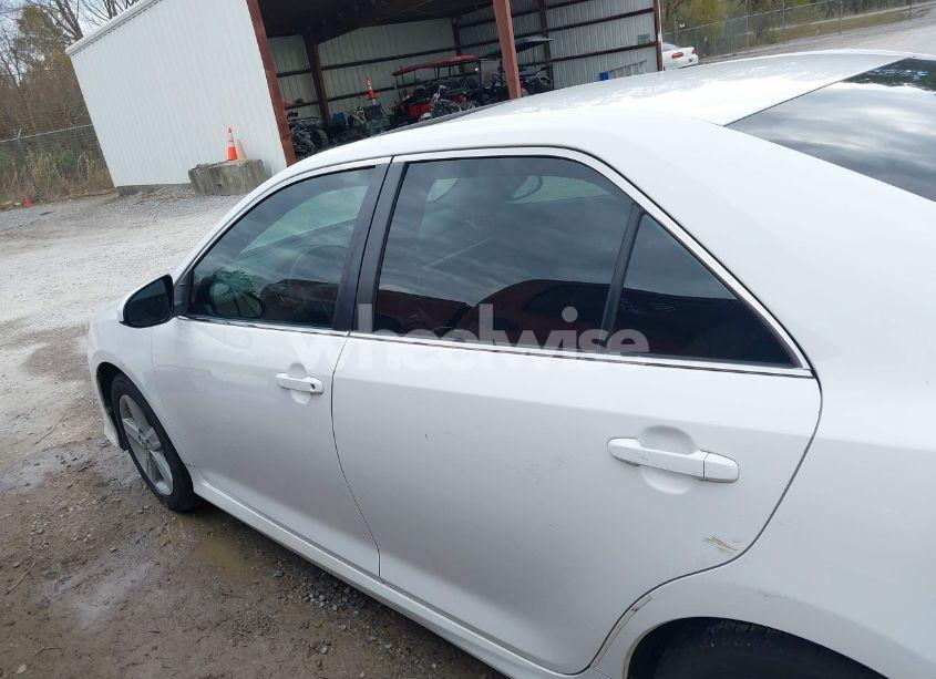 Photo 14 of 2012 Toyota Camry SE (VIN 4T1BF1FK0CU144923)