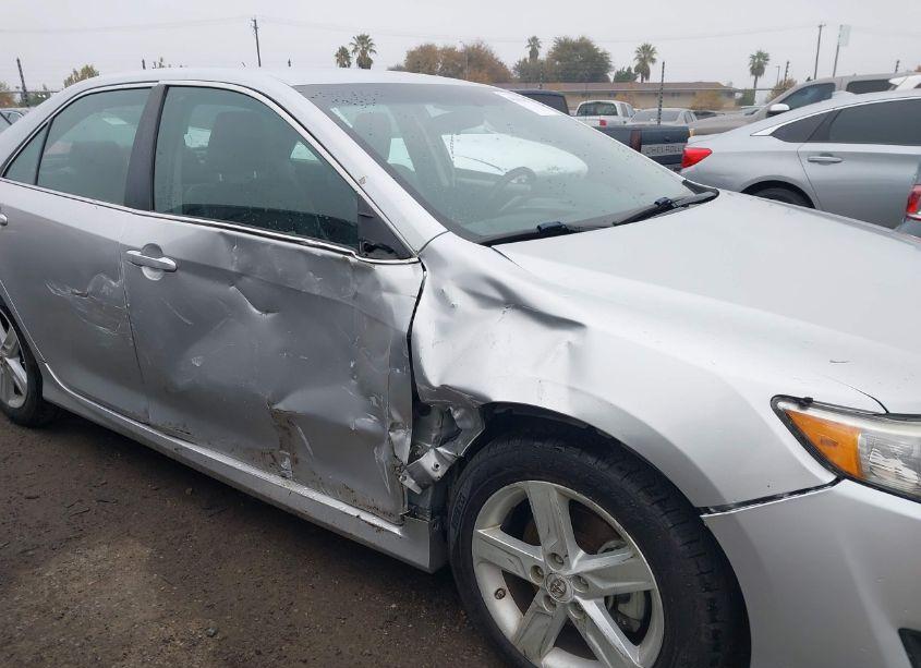 Photo 6 of 2012 Toyota Camry SE (VIN 4T1BF1FK0CU152553)
