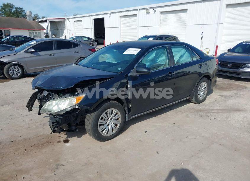 Photo 2 of 2012 Toyota Camry LE (VIN 4T1BF1FK0CU153072)
