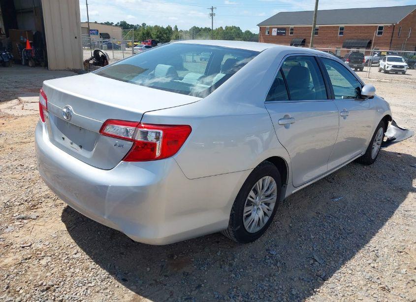 Photo 4 of 2012 Toyota Camry LE (VIN 4T1BF1FK0CU186394)