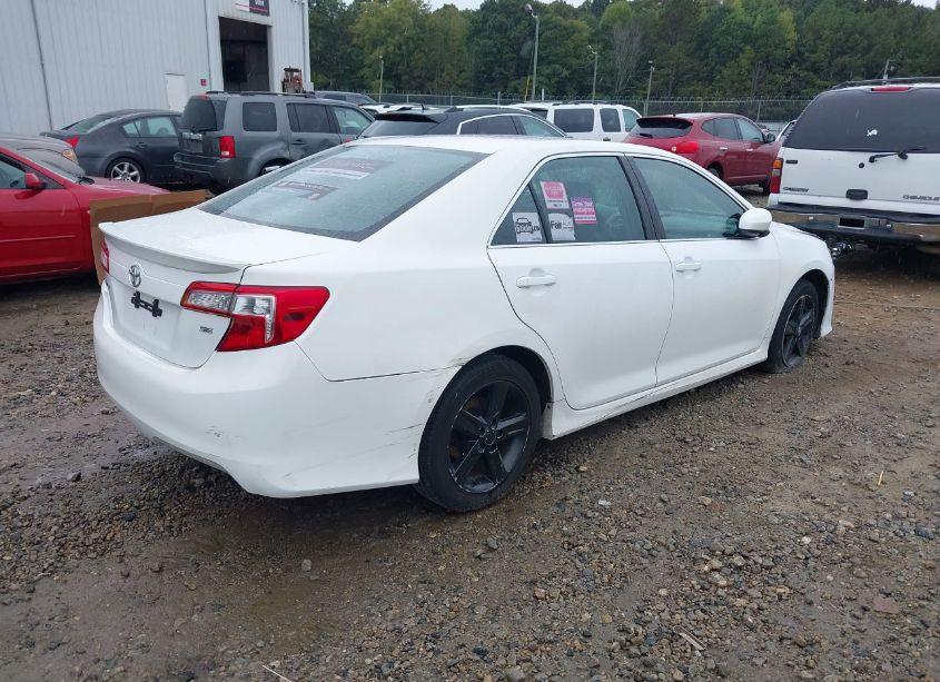 Photo 4 of 2012 Toyota Camry SE (VIN 4T1BF1FK0CU503493)