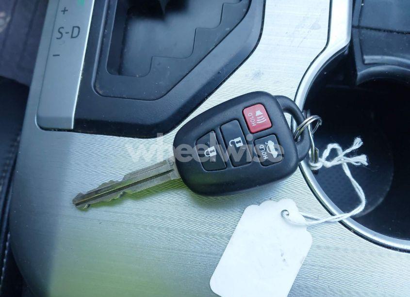 Photo 11 of 2012 Toyota Camry SE (VIN 4T1BF1FK0CU510735)