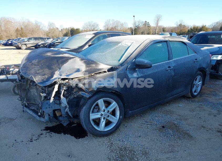 Photo 2 of 2012 Toyota Camry SE (VIN 4T1BF1FK0CU510735)