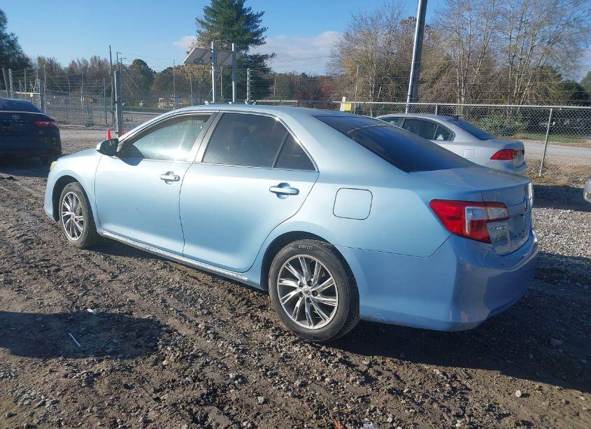 Photo 3 of 2012 Toyota Camry LE (VIN 4T1BF1FK0CU555738)