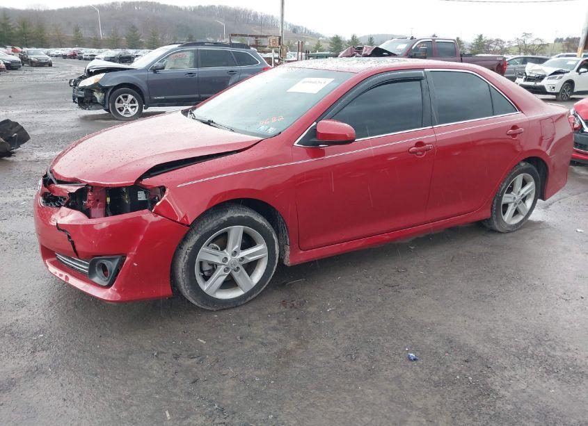 Photo 2 of 2012 Toyota Camry SE (VIN 4T1BF1FK0CU564682)