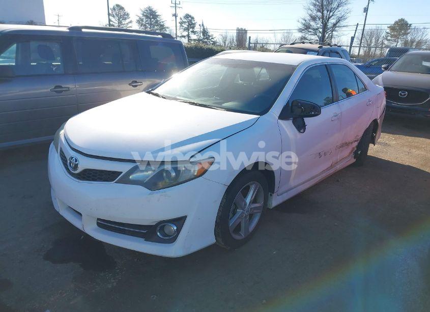 Photo 2 of 2012 Toyota Camry SE (VIN 4T1BF1FK0CU566965)