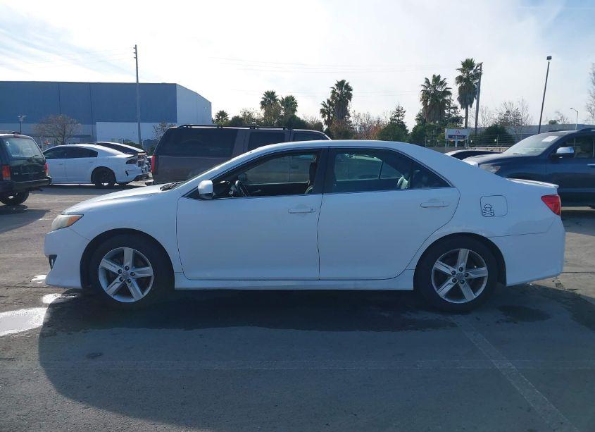 Photo 14 of 2012 Toyota Camry SE (VIN 4T1BF1FK0CU573219)