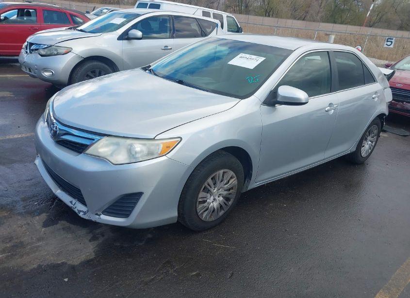 Photo 2 of 2012 Toyota Camry LE (VIN 4T1BF1FK0CU588335)