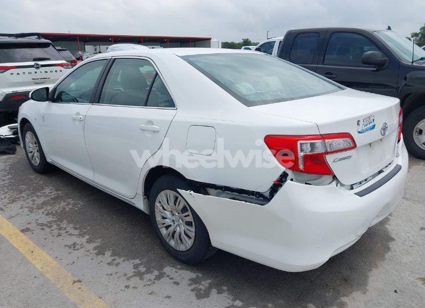 Photo 3 of 2012 Toyota Camry LE (VIN 4T1BF1FK0CU599089)