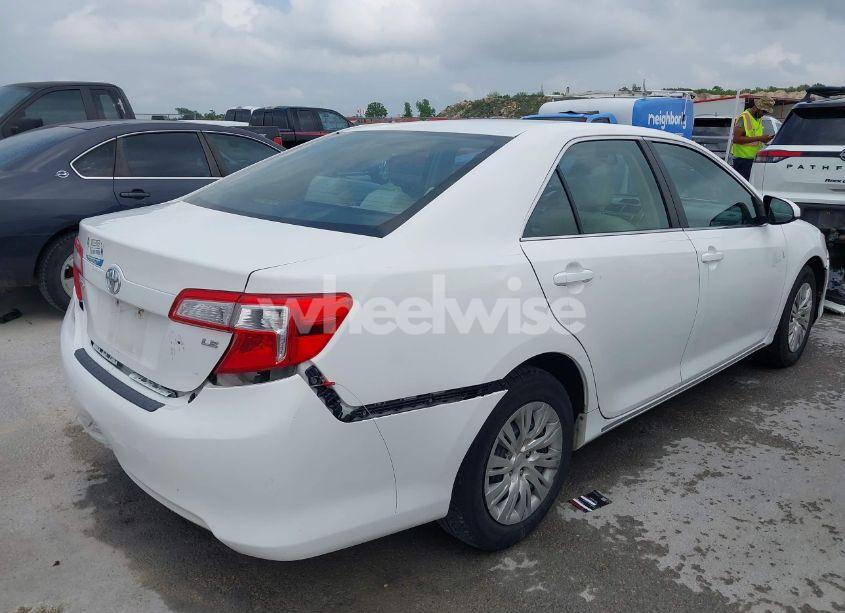 Photo 4 of 2012 Toyota Camry LE (VIN 4T1BF1FK0CU599089)