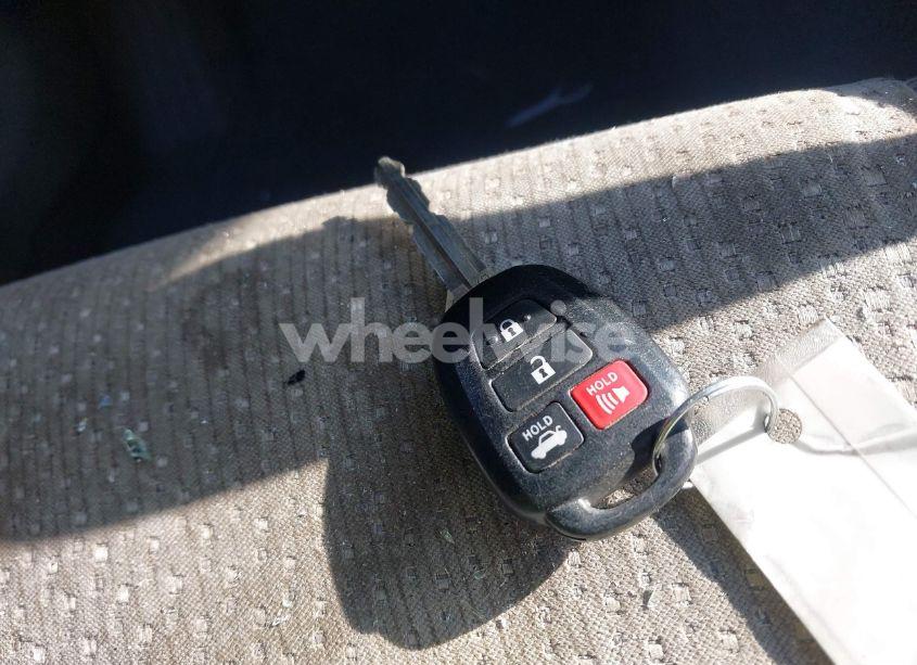 Photo 11 of 2012 Toyota Camry XLE (VIN 4T1BF1FK0CU599223)