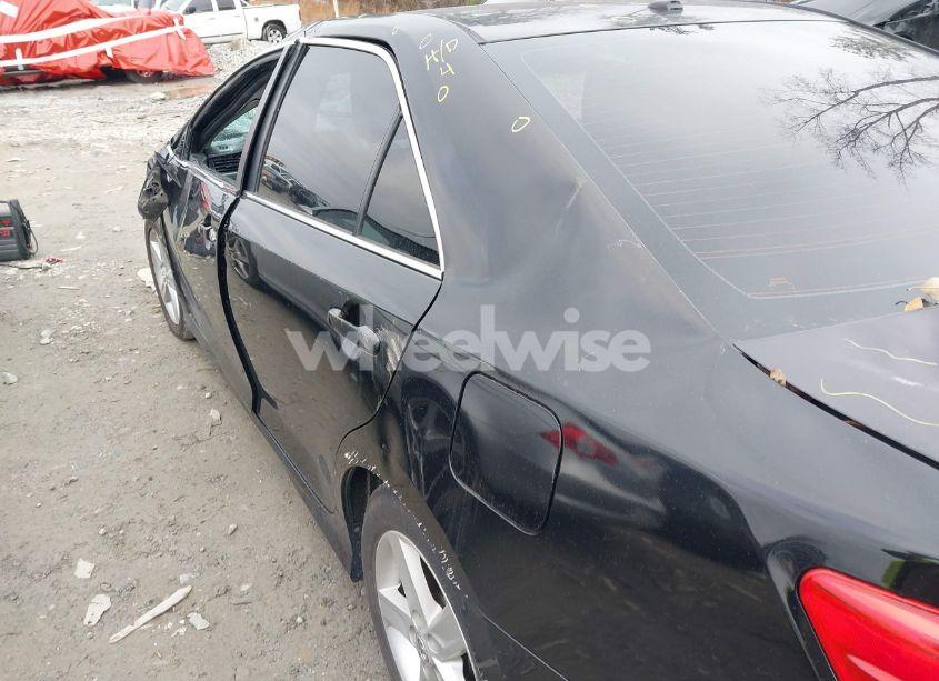 Photo 13 of 2012 Toyota Camry SE (VIN 4T1BF1FK0CU600080)