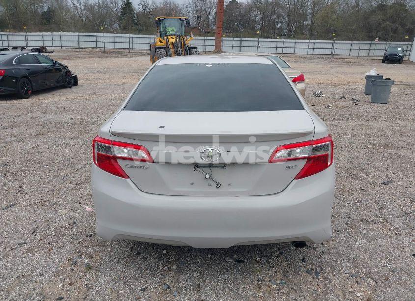 Photo 17 of 2012 Toyota Camry SE (VIN 4T1BF1FK0CU608129)